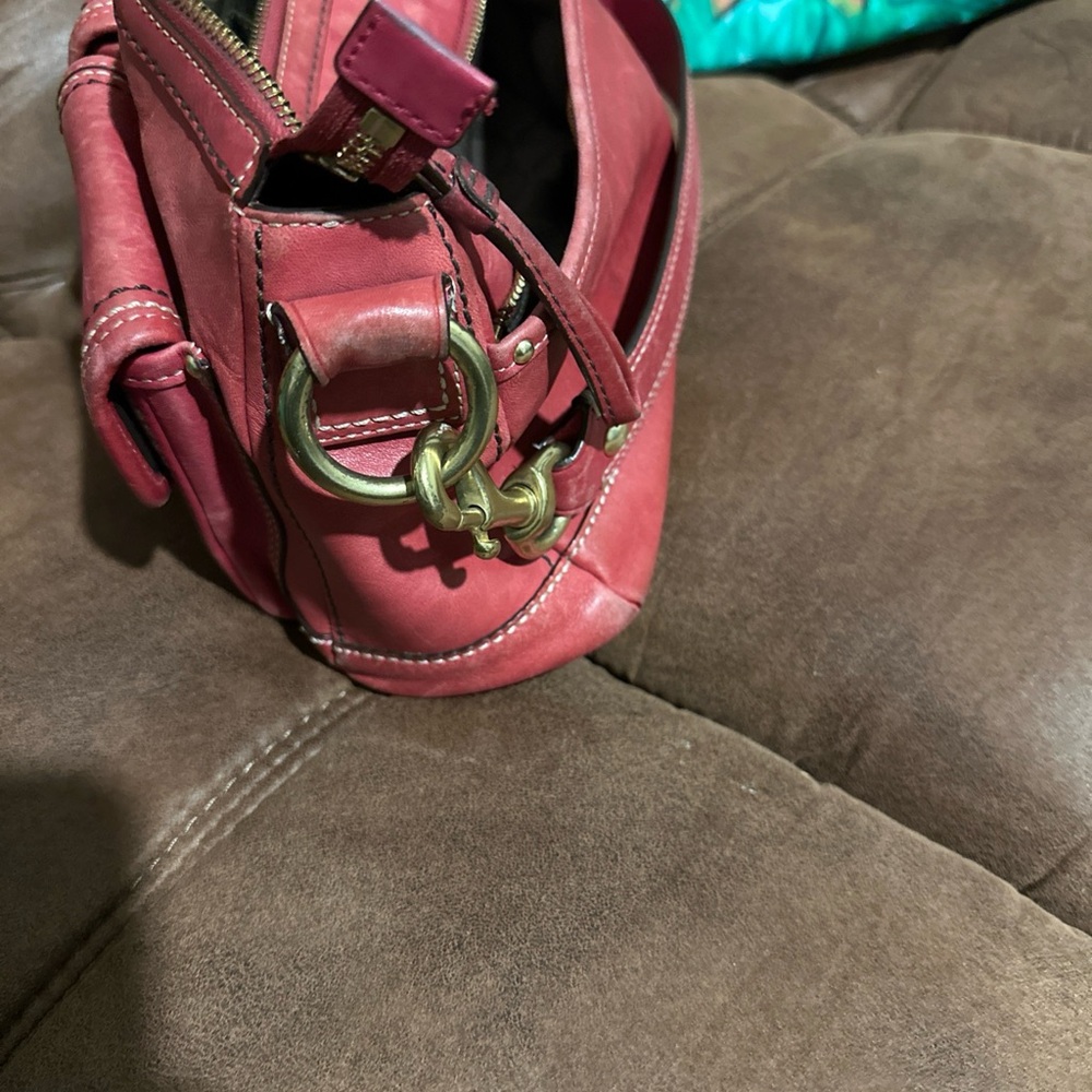 Chic Pink Leather Handbag with Gold Accents